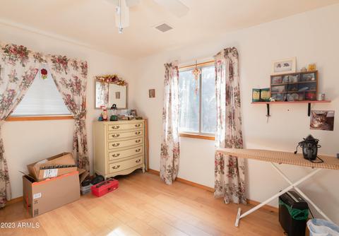 2075 Shadow Pines Dr, Overgaard, AZ 85933 photo 6