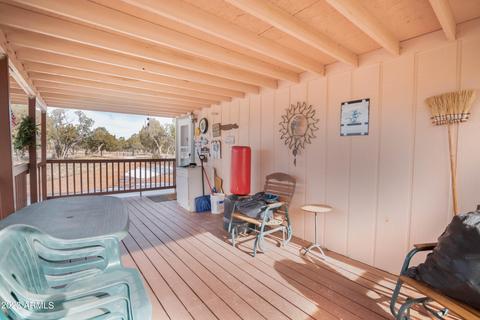 2075 Shadow Pines Dr, Overgaard, AZ 85933 photo 10