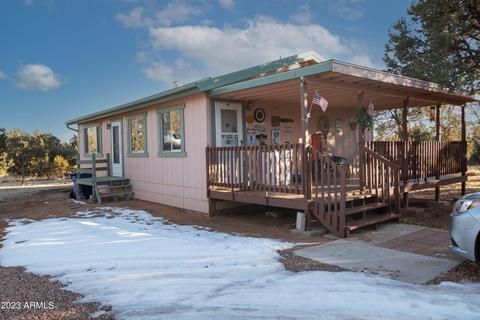 2075 Shadow Pines Dr, Overgaard, AZ 85933 photo 2