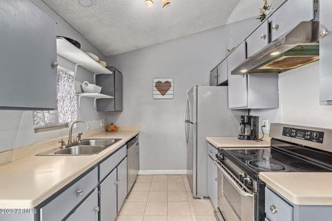 1809 E Sandra Ter, Phoenix, AZ 85022 photo 12