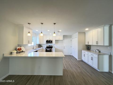 3660 W Windrose Dr, Phoenix, AZ 85029