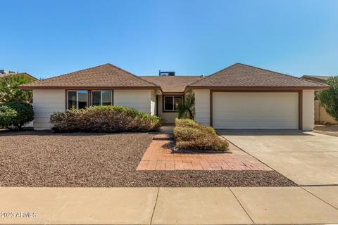5007 E Magic Stone Dr, Phoenix, AZ 85044 photo 2