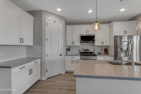 10134 E Revolution Dr, Mesa, AZ 85212 photo 6