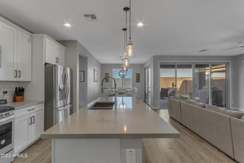 10134 E Revolution Dr, Mesa, AZ 85212 photo 8