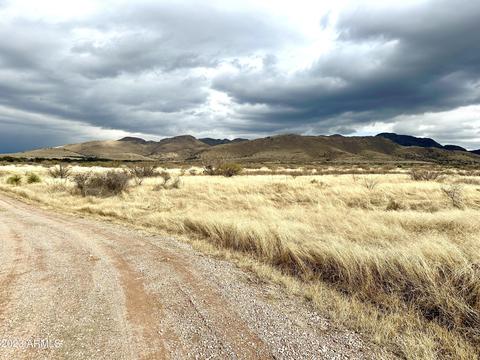 tbd E Sunrise Dr #-, Pearce, AZ 85625
