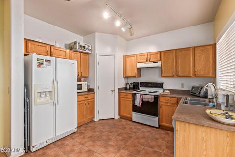 2111 S Gordon --, Mesa, AZ 85209 photo 12