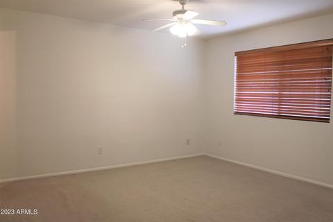 2233 E Laurel Ln, Phoenix, AZ 85028 photo 8