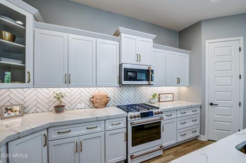 3862 E Arabian Dr, Gilbert, AZ 85296 photo 9