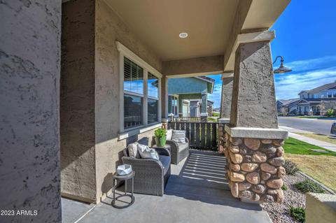 3862 E Arabian Dr, Gilbert, AZ 85296 photo 2
