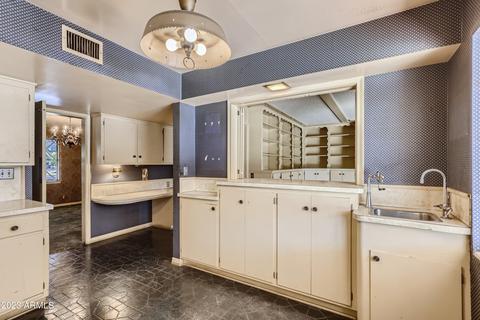 521 E State Ave, Phoenix, AZ 85020 photo 12