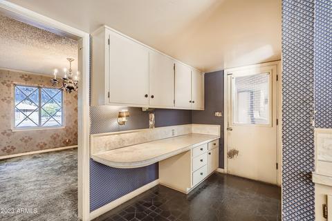 521 E State Ave, Phoenix, AZ 85020 photo 10