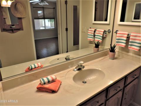 8229 E Kiowa Ave, Mesa, AZ 85209 photo 3