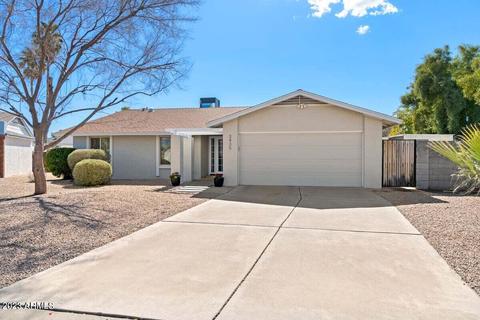3435 E Larkspur Dr, Phoenix, AZ 85032 photo 1