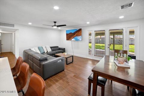 7502 N 17th Dr, Phoenix, AZ 85021 photo 8