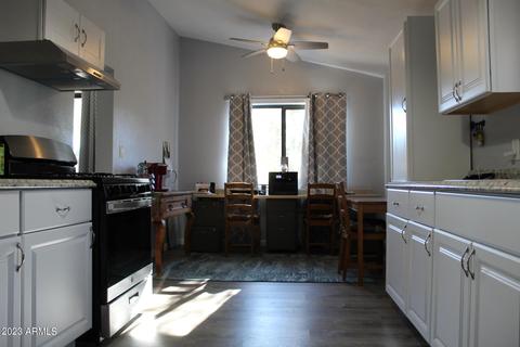 457 W Jones St, Globe, AZ 85501 photo 15