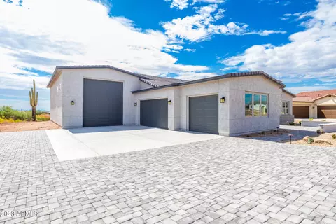 522 N Sun Rd, Apache Junction, AZ 85119 photo 4