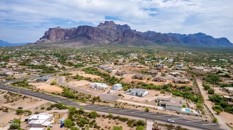 522 N Sun Rd, Apache Junction, AZ 85119 photo 7