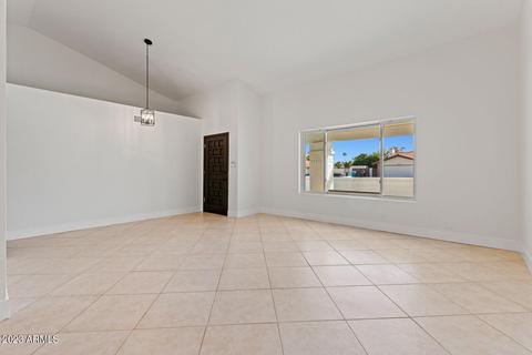 4402 E Beck Ln, Phoenix, AZ 85032 photo 4