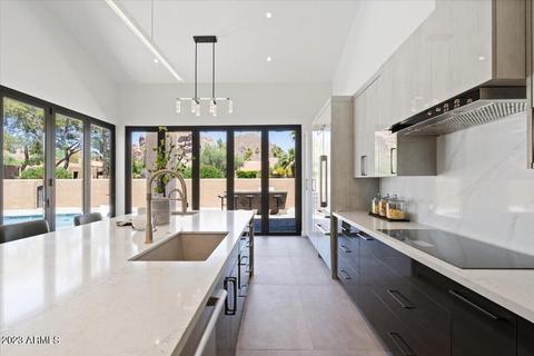 4440 E Camelback Rd #31, Phoenix, AZ 85018 photo 9