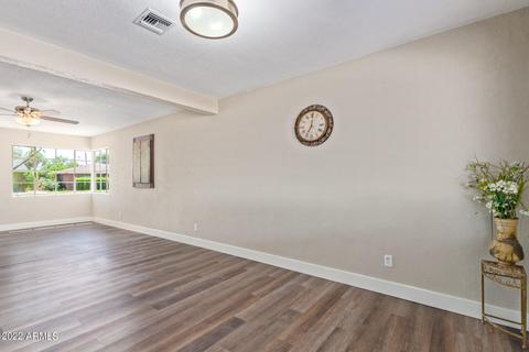 2024 E Hubbell St, Phoenix, AZ 85006 photo 8