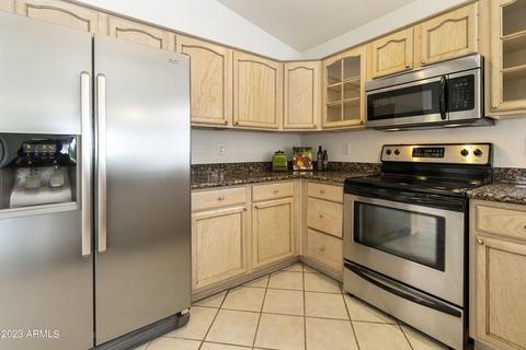 167 W Smoke Tree Rd, Gilbert, AZ 85233 photo 9