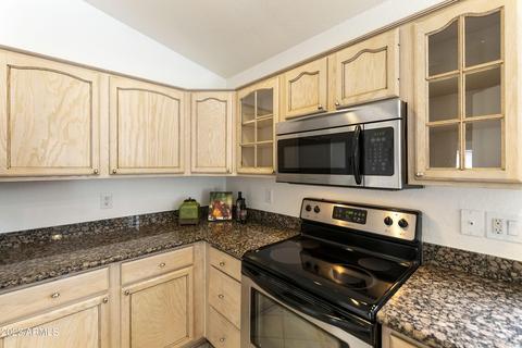 167 W Smoke Tree Rd, Gilbert, AZ 85233 photo 10