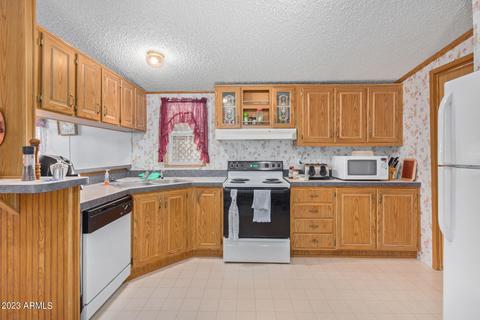 624 S Delaware Dr, Apache Junction, AZ 85120 photo 15