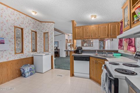 624 S Delaware Dr, Apache Junction, AZ 85120 photo 13