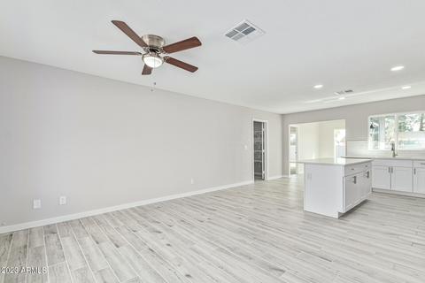 3315 E Helena Dr, Phoenix, AZ 85032 photo 5