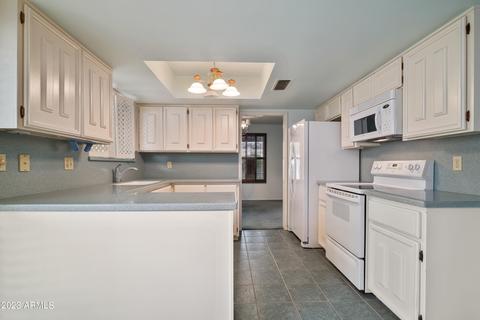 133 E Piping Rock Rd, Phoenix, AZ 85022 photo 10