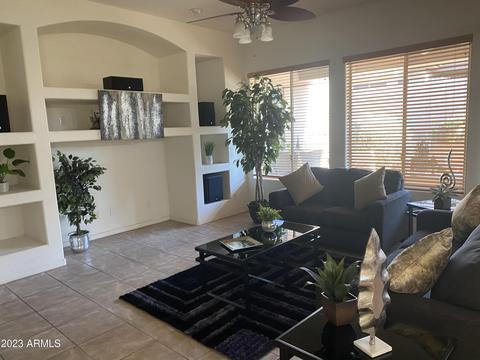 1815 E Desert Ln, Phoenix, AZ 85042 photo 12