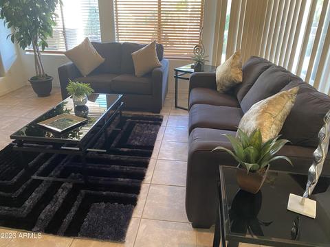 1815 E Desert Ln, Phoenix, AZ 85042 photo 10