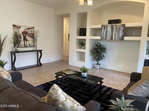 1815 E Desert Ln, Phoenix, AZ 85042 photo 9