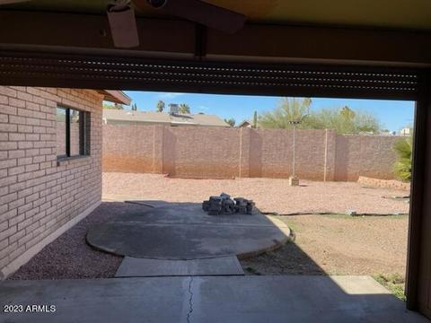 2110 E Betty Elyse Ln, Phoenix, AZ 85022 photo 7