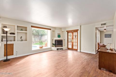 4049 E Cannon Dr, Phoenix, AZ 85028 photo 6