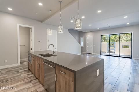 2645 E Osborn Rd #8, Phoenix, AZ 85016 photo 14