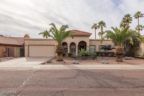 3907 E Nambe St, Phoenix, AZ 85044