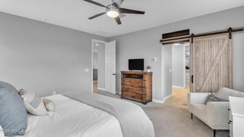 546 E Balao Dr, Phoenix, AZ 85085 photo 9