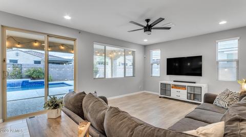 546 E Balao Dr, Phoenix, AZ 85085 photo 20