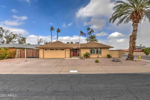 5058 E Magic Stone Dr, Phoenix, AZ 85044 photo 2