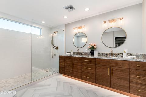 4545 E Solano Dr, Phoenix, AZ 85018 photo 19