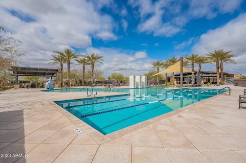 2939 E Crest Ln, Phoenix, AZ 85050 photo 76