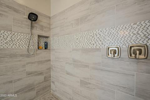 2939 E Crest Ln, Phoenix, AZ 85050 photo 29