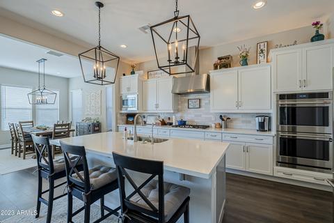 2939 E Crest Ln, Phoenix, AZ 85050 photo 20