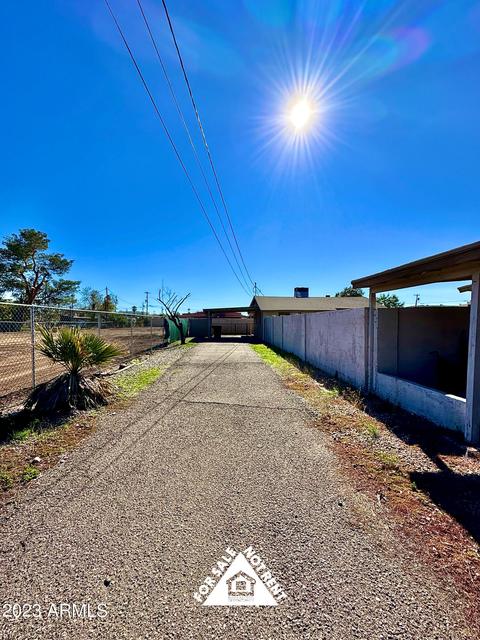 1961 E Don Carlos Ave, Tempe, AZ 85281