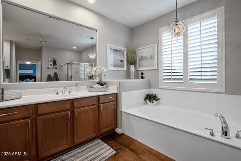 2706 E Parkview Dr, Gilbert, AZ 85295 photo 3