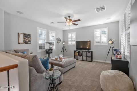 2706 E Parkview Dr, Gilbert, AZ 85295 photo 2
