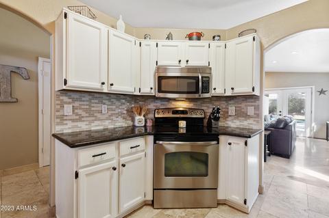 3402 E Kelton Ln, Phoenix, AZ 85032 photo 7