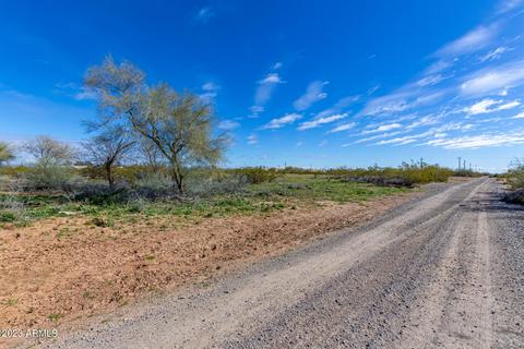 0 W Myers St #-, Wittmann, AZ 85361