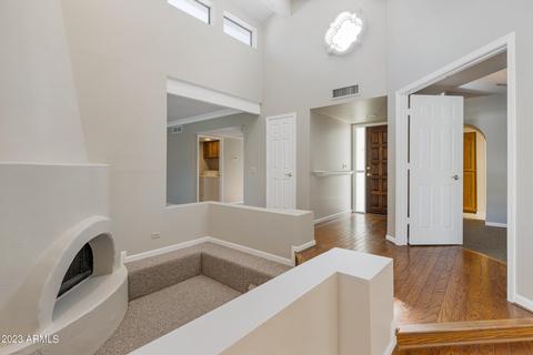 4870 E Paseo Way, Phoenix, AZ 85044 photo 4